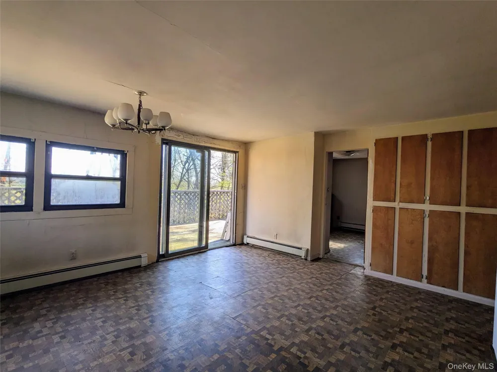33 E Tusten Place Smallwood, NY 12778