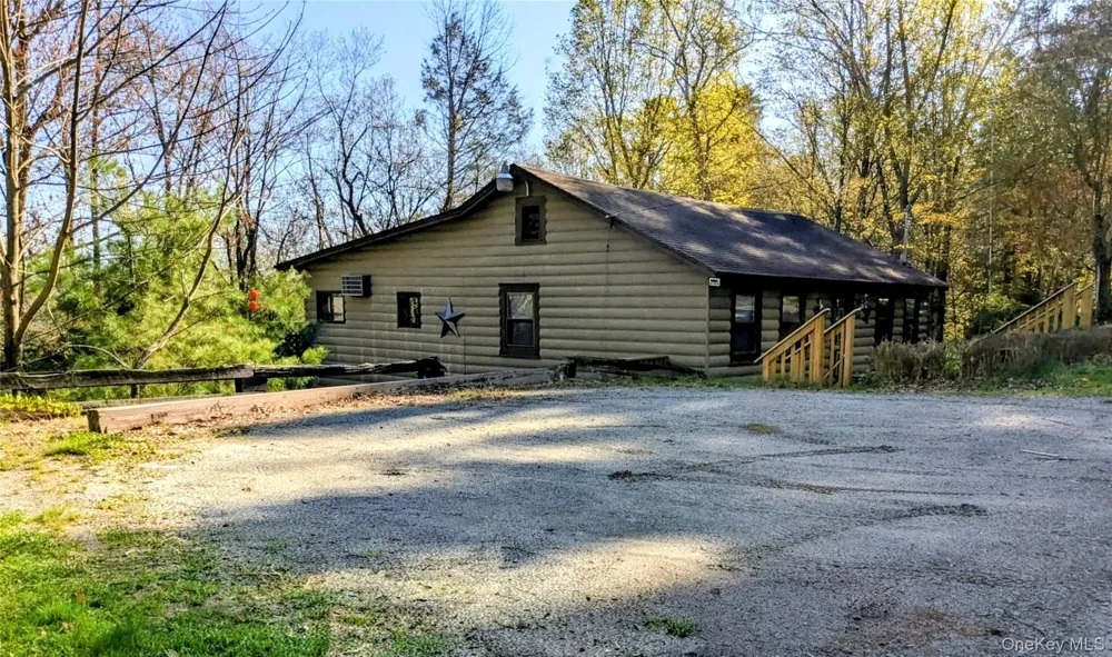 33 E Tusten Place Smallwood, NY 12778