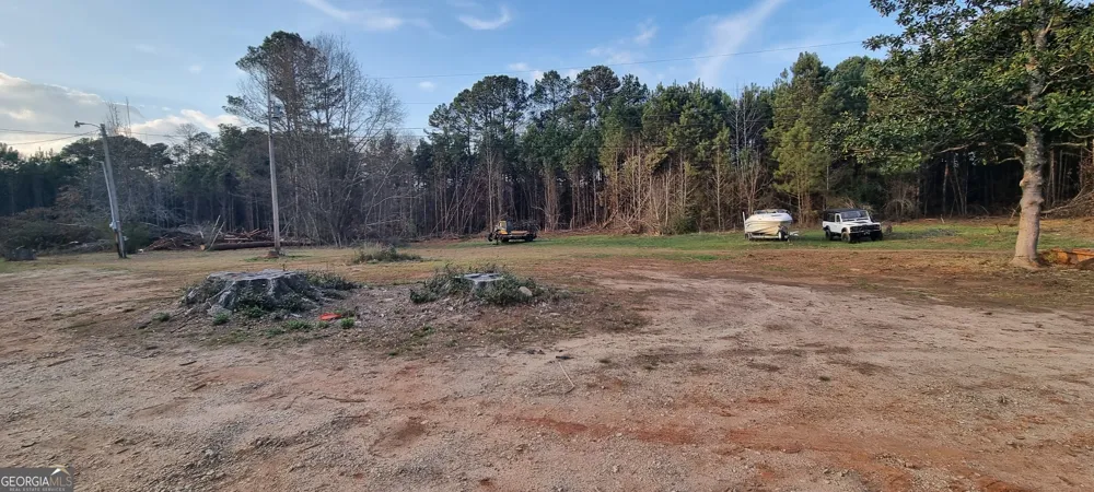 1054 Roscoe RD Newnan, GA 30263