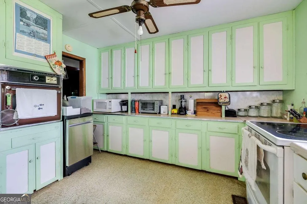410 Newton RD Guyton, GA 31312