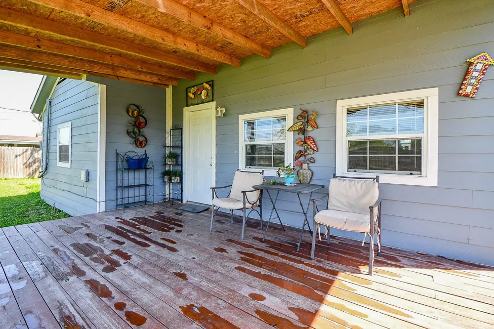 2206 Hartwick Road Houston, TX 77093