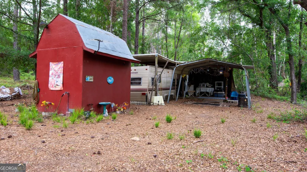 760 Memphis RD Metter, GA 30439