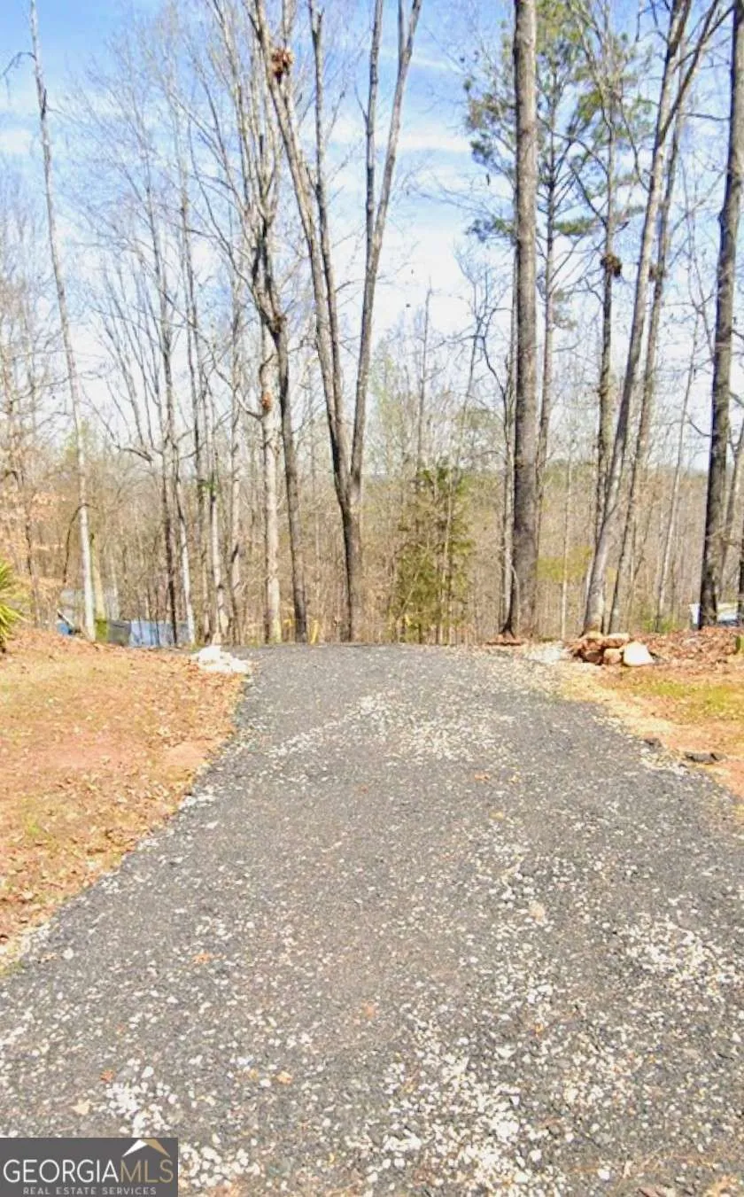 205 Long Cove DR LaGrange, GA 30240