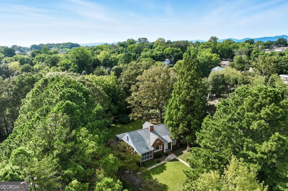 329 Morrison Moore PKWY E Dahlonega, GA 30533