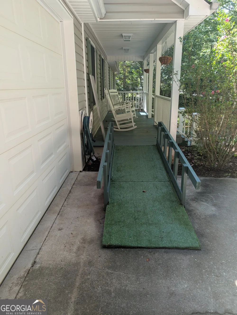 191 Bern VIS Sautee Nacoochee, GA 30571