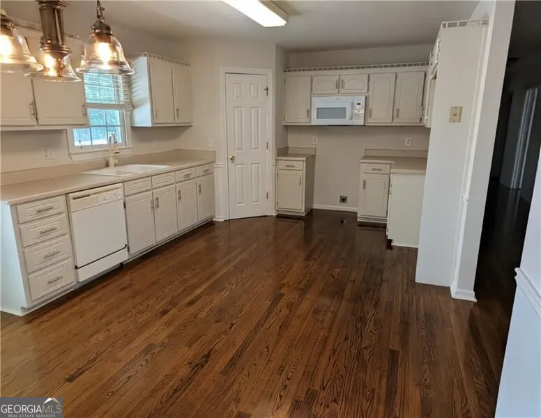 191 Bern VIS Sautee Nacoochee, GA 30571