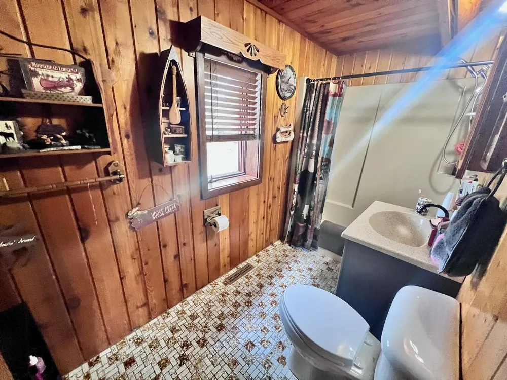 10261 Wien Road Cook, MN 55723