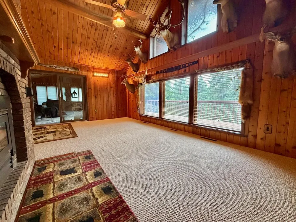 10261 Wien Road Cook, MN 55723