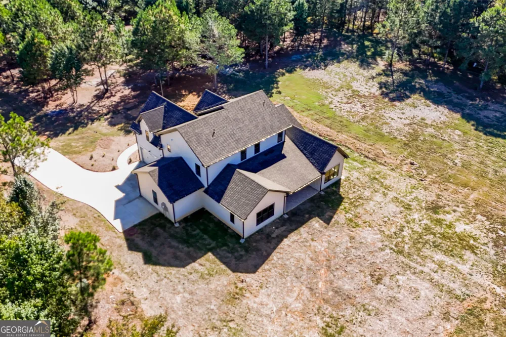 259 Massengale RD Brooks, GA 30205