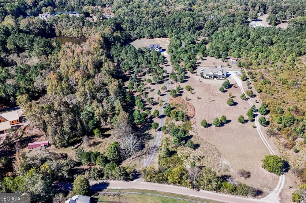 259 Massengale RD Brooks, GA 30205