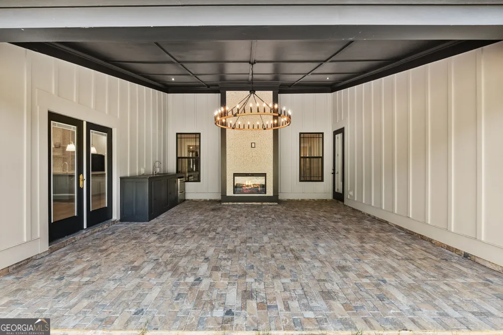 259 Massengale RD Brooks, GA 30205