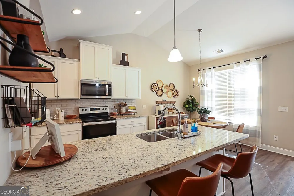 124 Annie DR Guyton, GA 31312