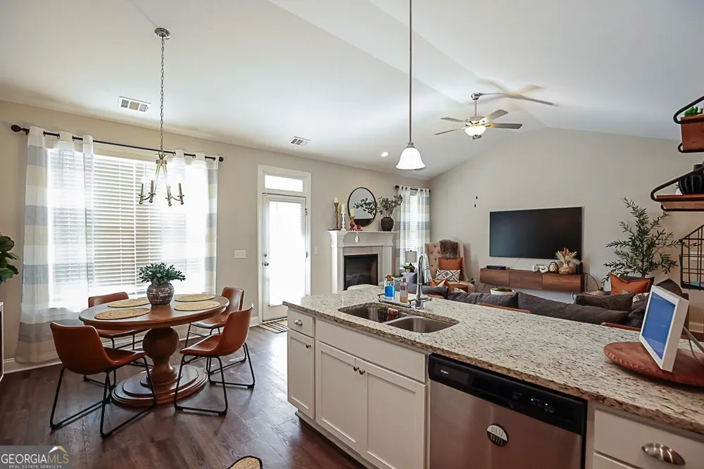124 Annie DR Guyton, GA 31312