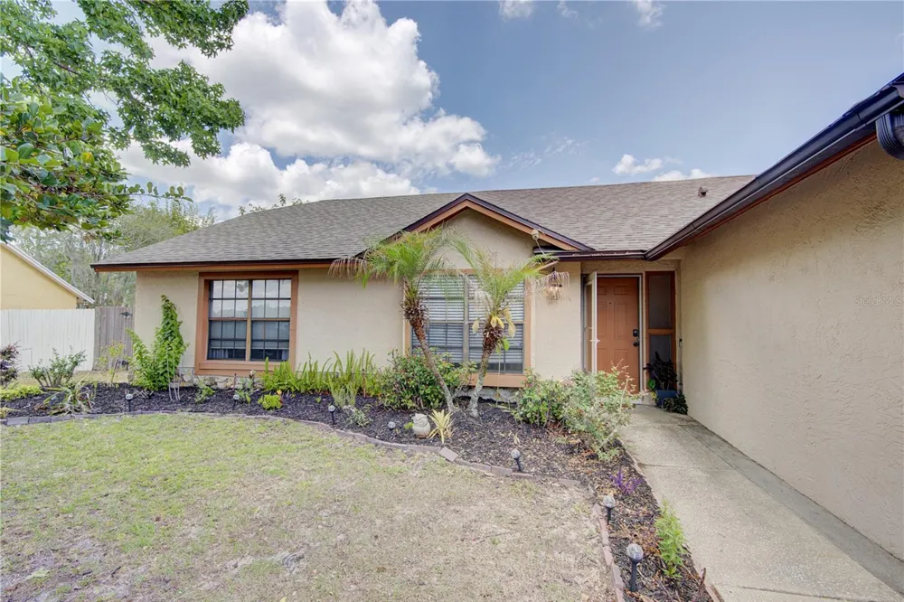 1024 DINERO DRIVE Winter Springs, FL 32708