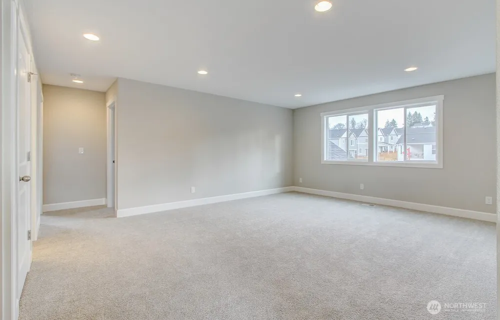 10625 Treasure Drive NW #123 Silverdale, WA 98383