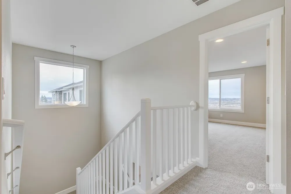 10625 Treasure Drive NW #123 Silverdale, WA 98383