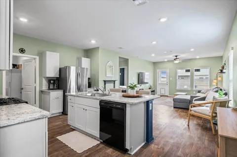 2972 Panther Spring