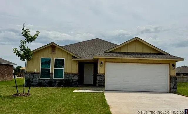 2511 W Main Street Collinsville, OK 74021