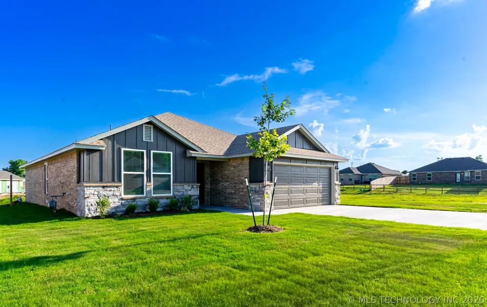 2511 W Main Street Collinsville, OK 74021