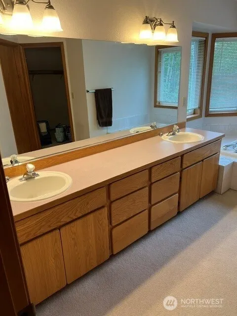 32021 SE 291 STREET Ravensdale, WA 98051