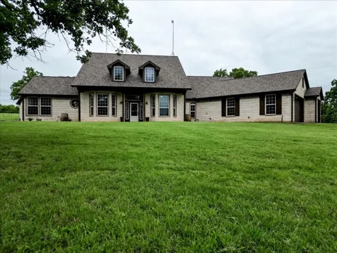 318 E Lone Star Road