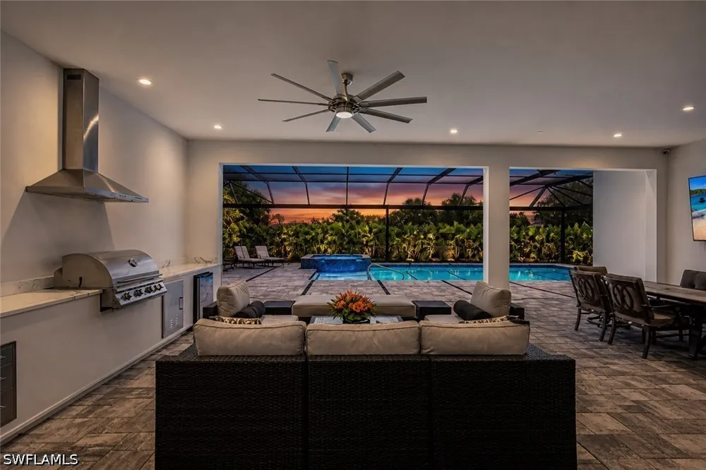 Winterview Drive Naples, FL 34109