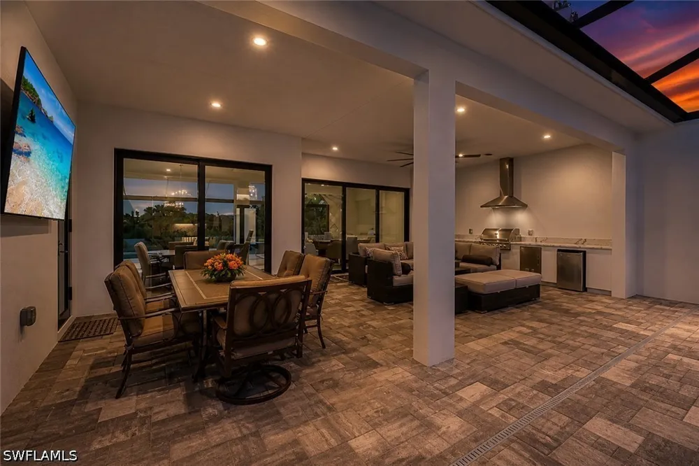Winterview Drive Naples, FL 34109