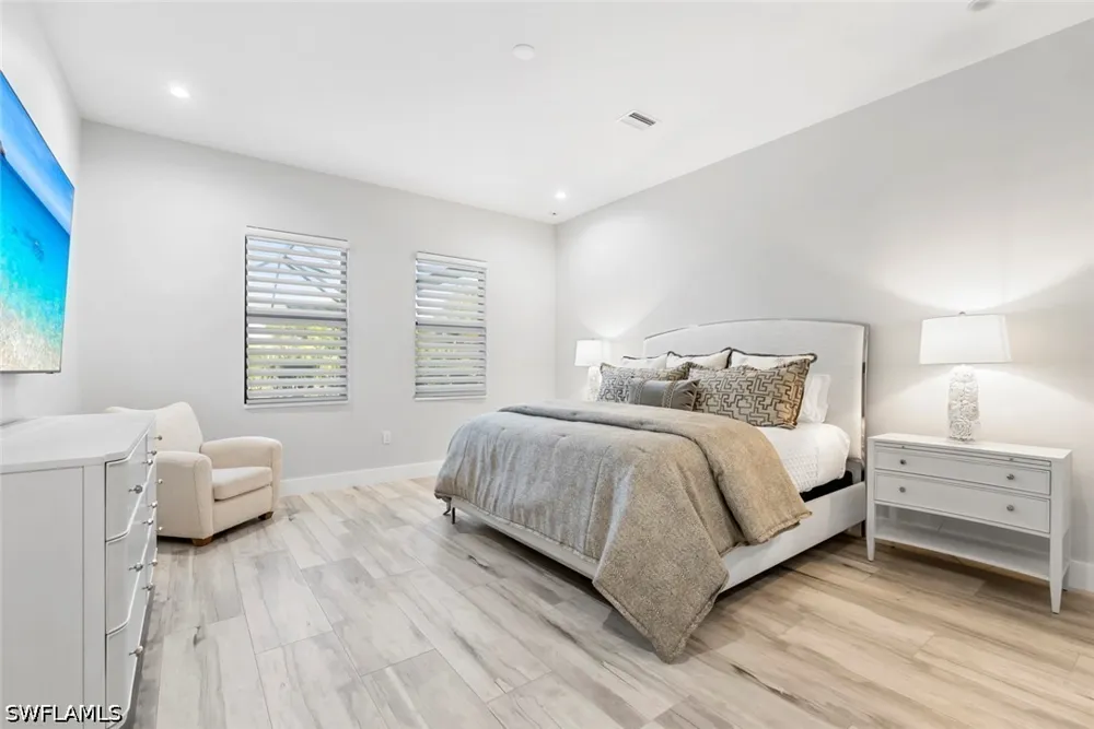 Winterview Drive Naples, FL 34109