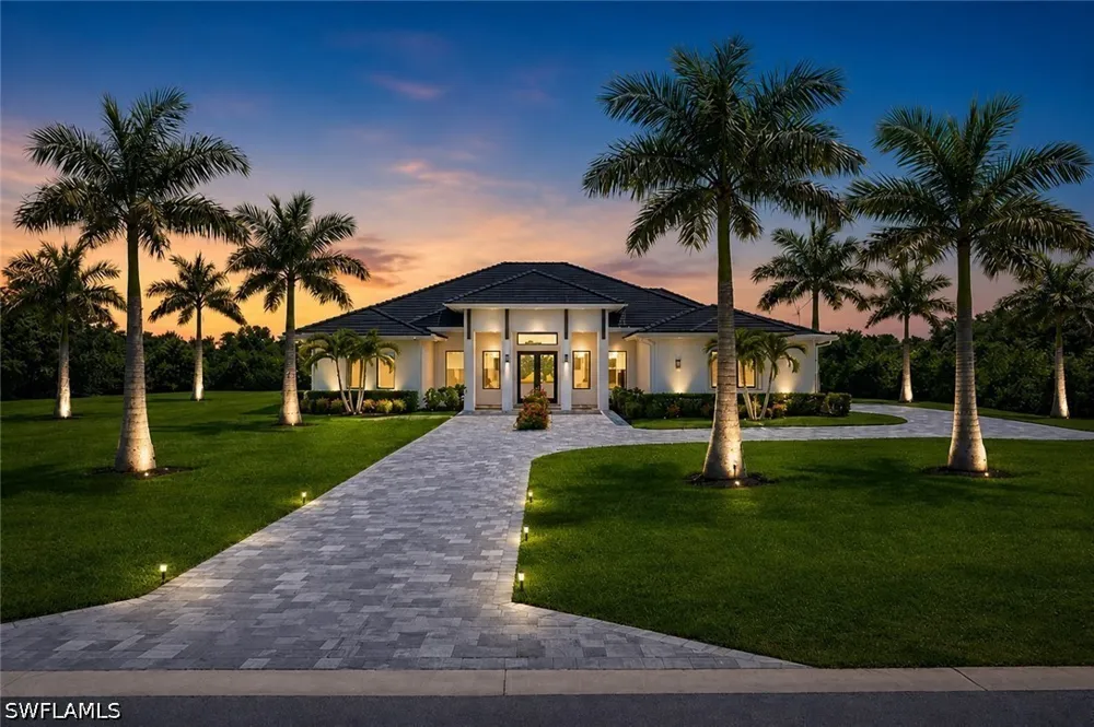 Winterview Drive Naples, FL 34109