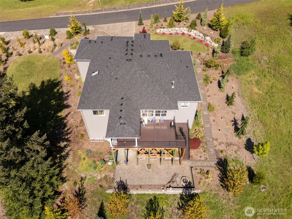 160 Windy River Kalama, WA 98625
