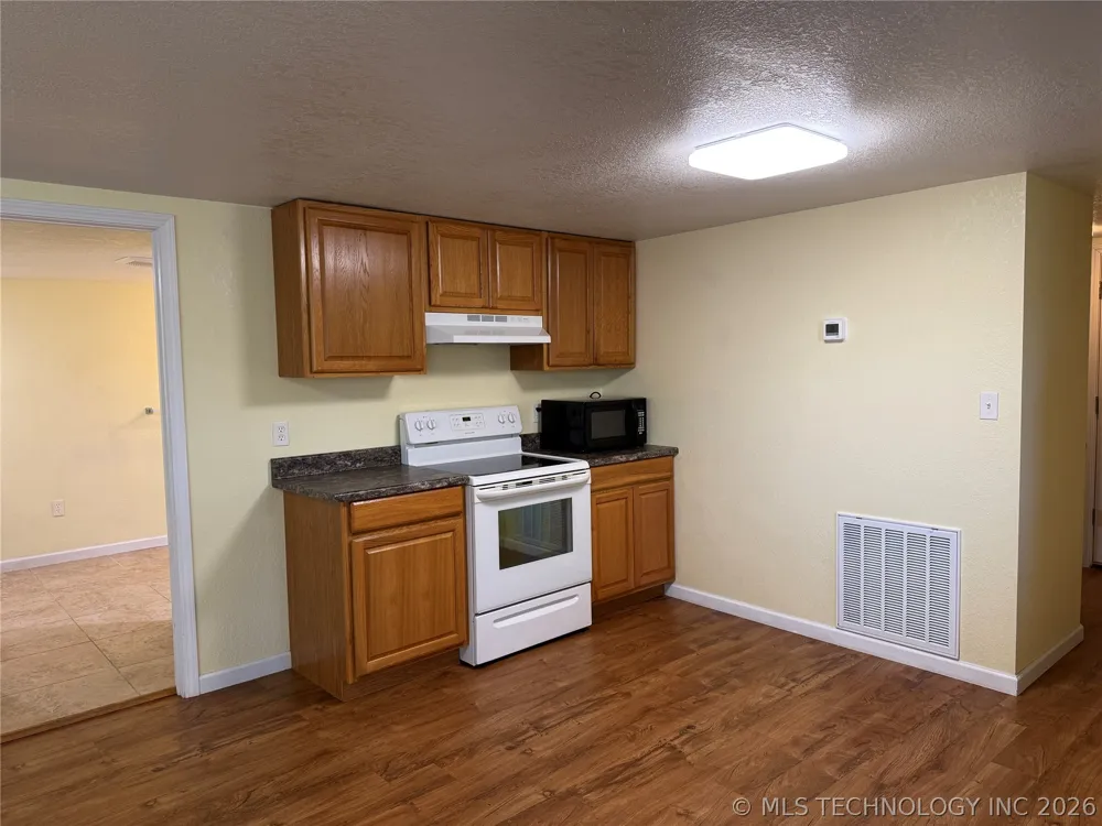 415 S 12 STREET McAlester, OK 74501