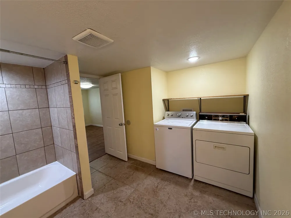 415 S 12 STREET McAlester, OK 74501