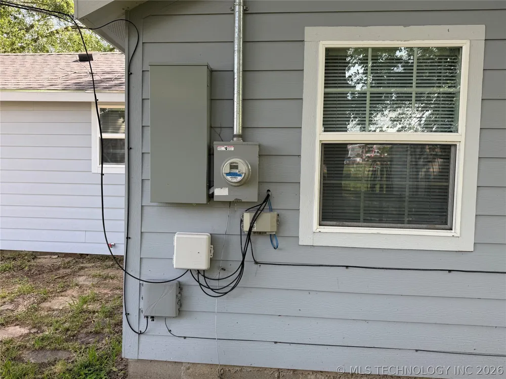 415 S 12 STREET McAlester, OK 74501