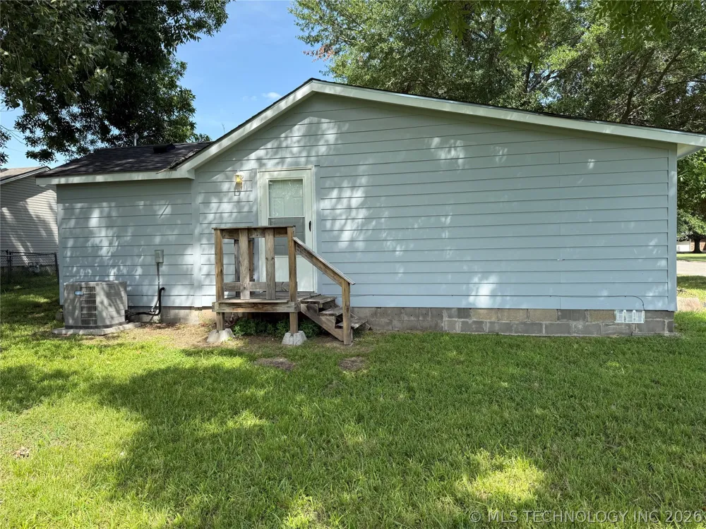 415 S 12 STREET McAlester, OK 74501