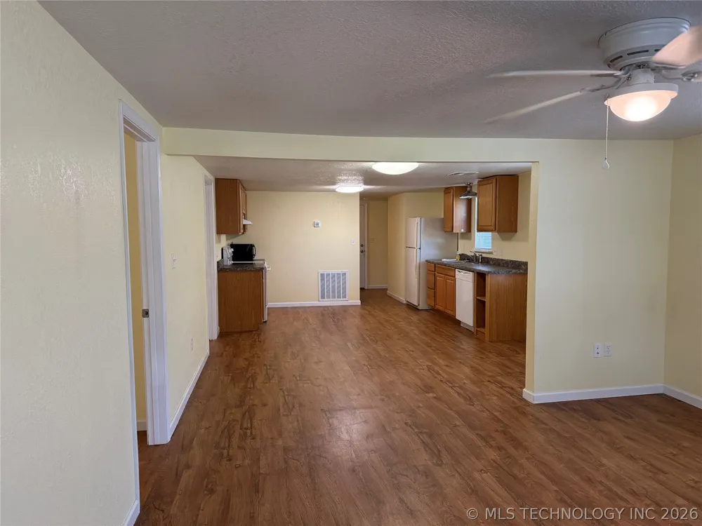 415 S 12 STREET McAlester, OK 74501