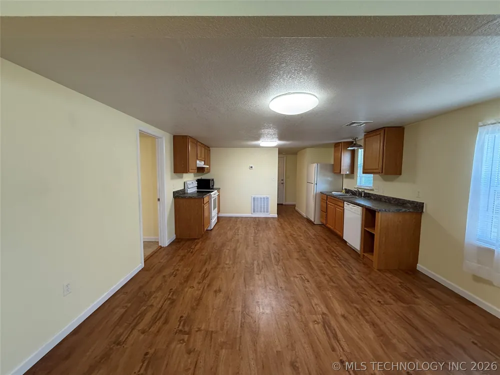 415 S 12 STREET McAlester, OK 74501