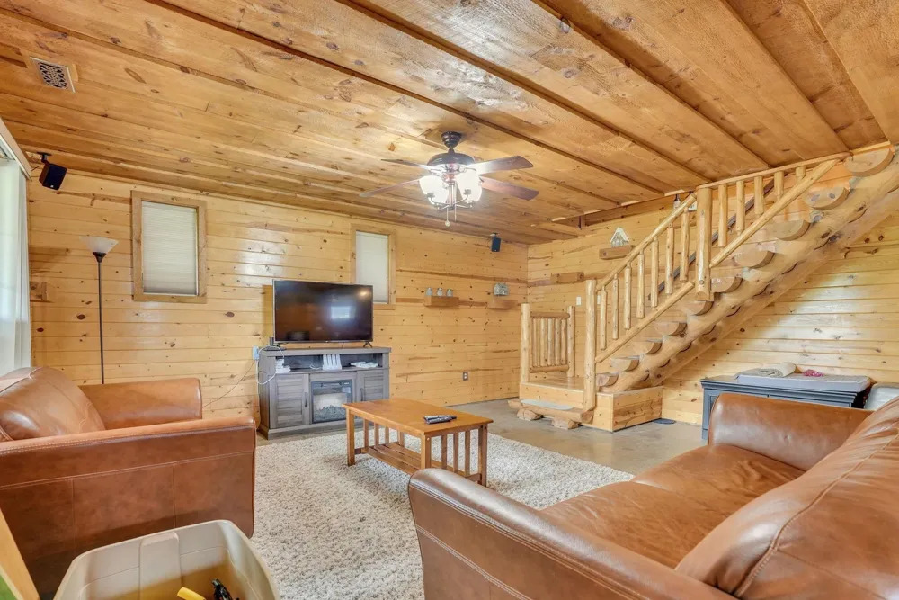 1085 Bundy Drive Broomfield Township, MI 48893