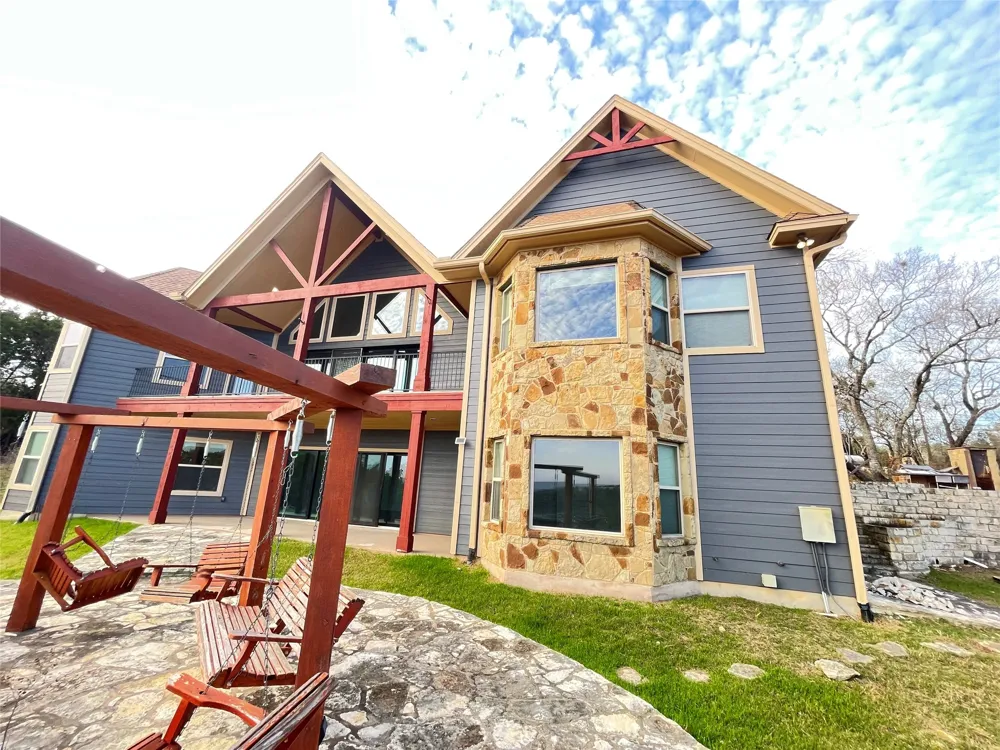 18302 Austin Boulevard Lago Vista, TX 78645