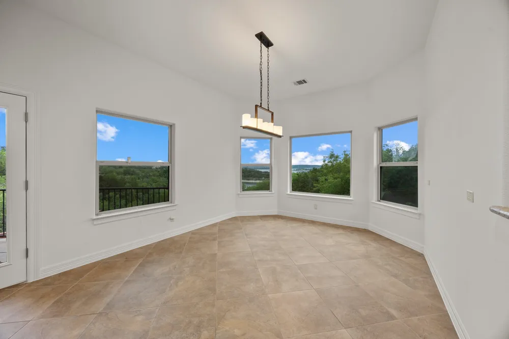 18302 Austin Boulevard Lago Vista, TX 78645