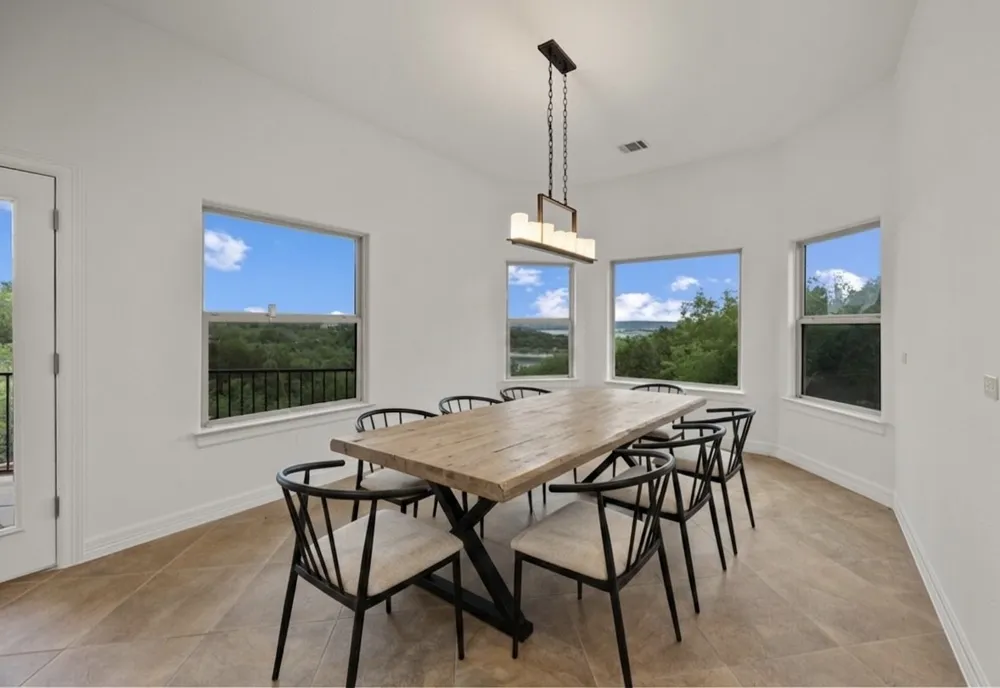 18302 Austin Boulevard Lago Vista, TX 78645