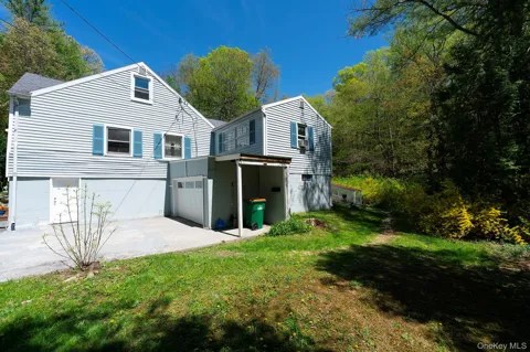 21 Van Dam Road