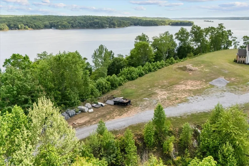 0 Blacks Bluff Stewart, TN 37175