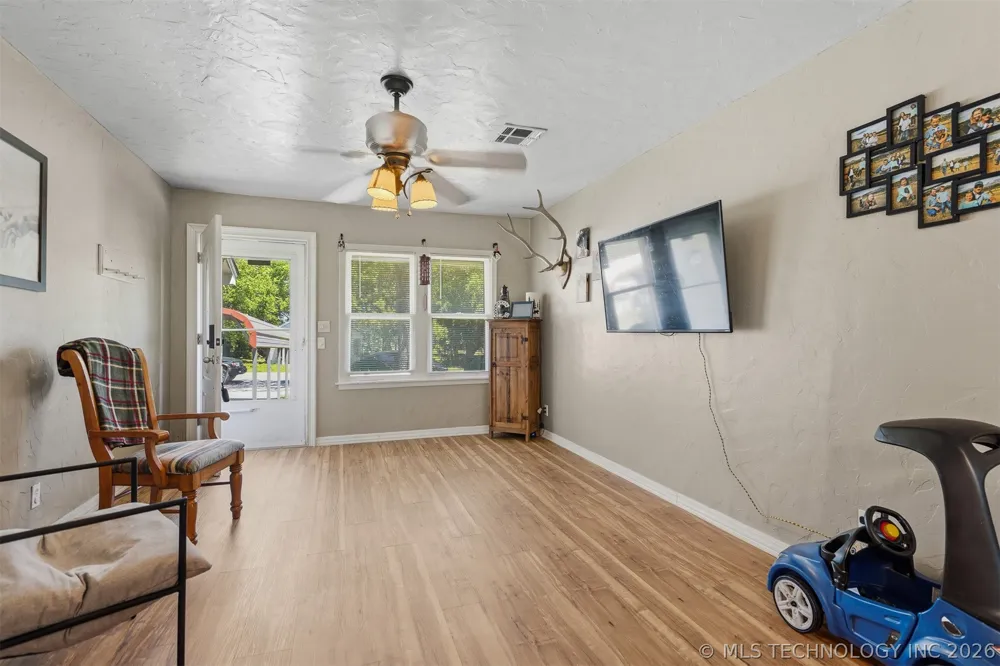 1713 W Wynnewood Avenue Sulphur, OK 73086