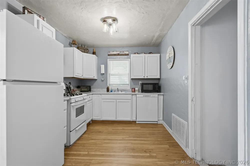 1713 W Wynnewood Avenue Sulphur, OK 73086