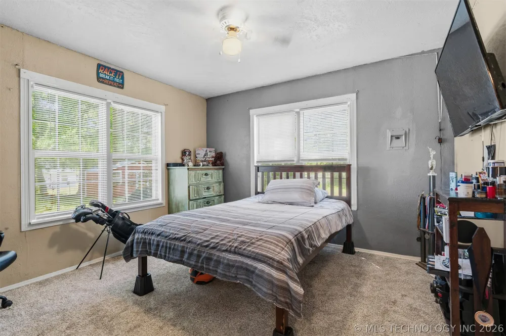 1713 W Wynnewood Avenue Sulphur, OK 73086