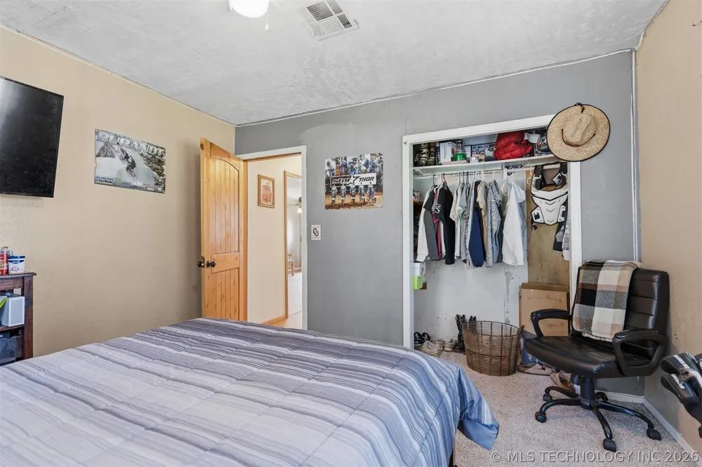 1713 W Wynnewood Avenue Sulphur, OK 73086