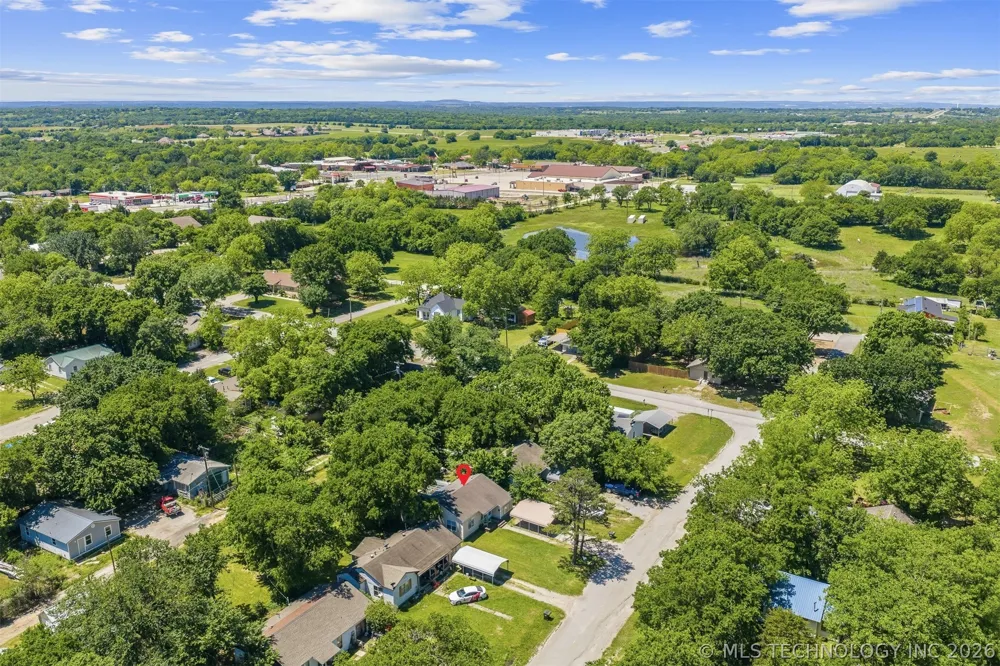 1713 W Wynnewood Avenue Sulphur, OK 73086