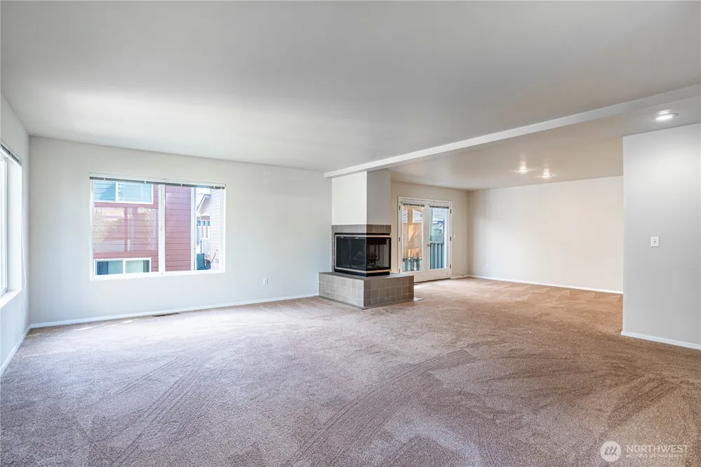 433 W Webster Avenue Chelan, WA 98816