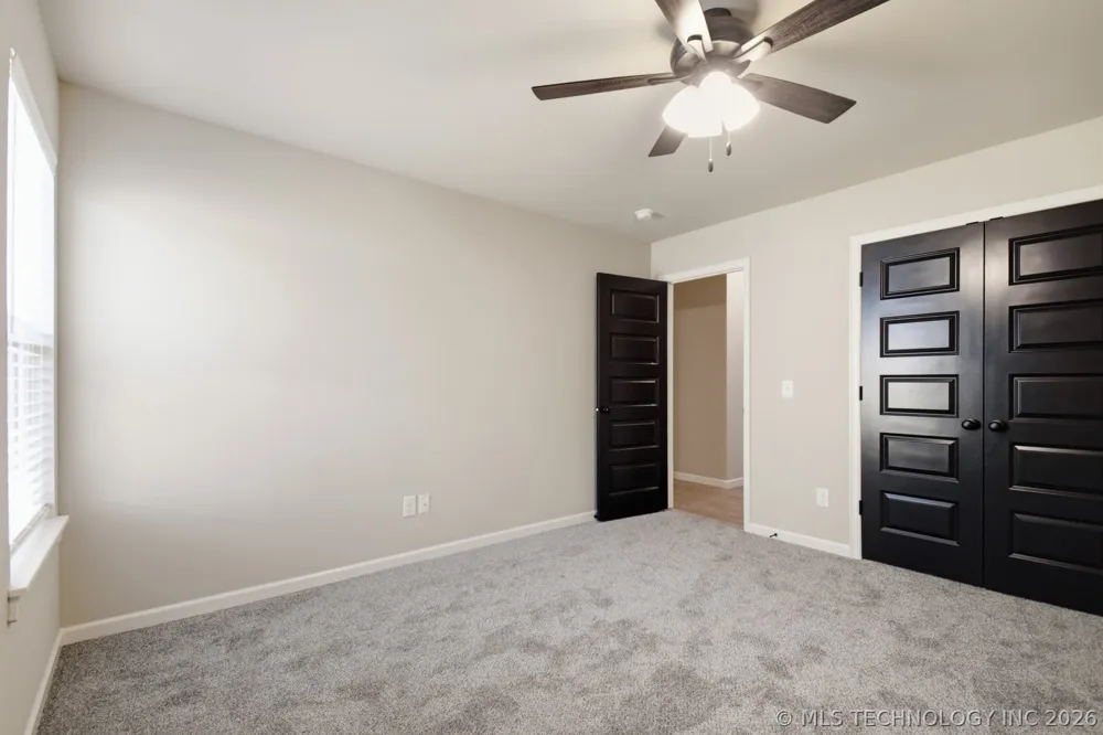 10888 S 279th EastAvenue Coweta, OK 74008
