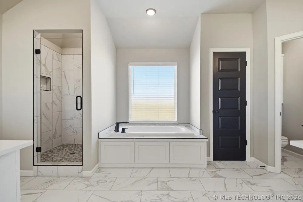10888 S 279th EastAvenue Coweta, OK 74008